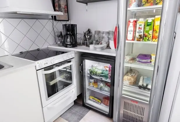 Basic Tek Büyük Yataklı Oda