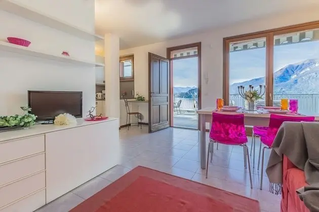 Deluxe Apart Daire, Göl Manzaralı