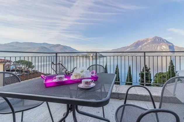 Deluxe Apart Daire, Göl Manzaralı