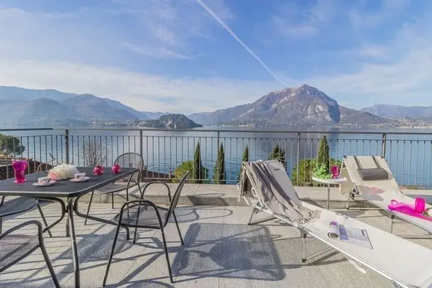 Deluxe Apart Daire, Göl Manzaralı