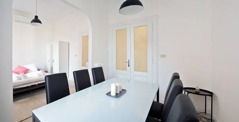 Apart Daire, 2 Yatak Odası, Mikrodalga