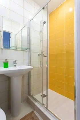 Standard Tek Büyük veya İki Ayrı Yataklı Oda