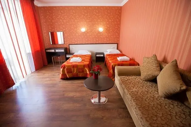 Comfort Oda (Bldg. 2)