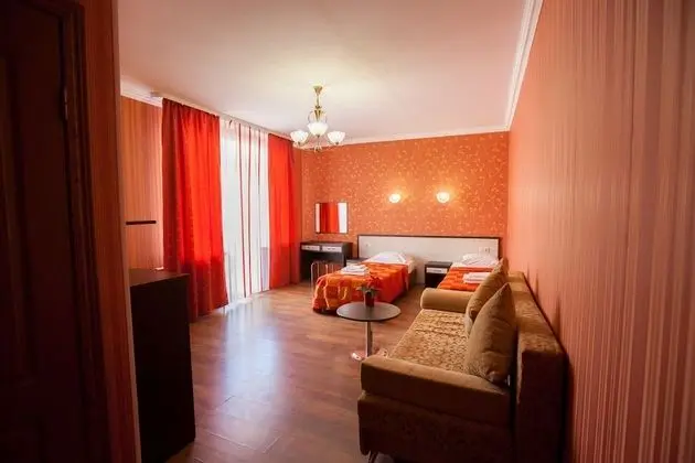 Comfort Oda (Bldg. 2)