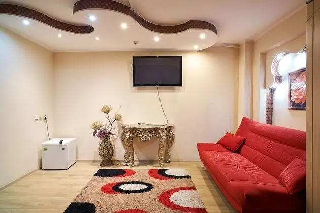 Luxury Oda, 1 Büyük (Queen) Boy Yatak ve Çekyat