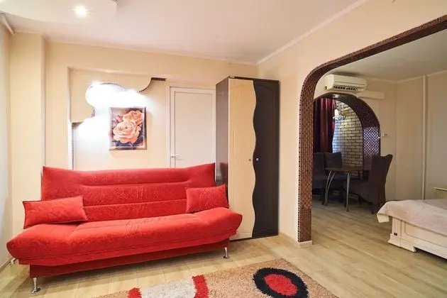 Luxury Oda, 1 Büyük (Queen) Boy Yatak ve Çekyat