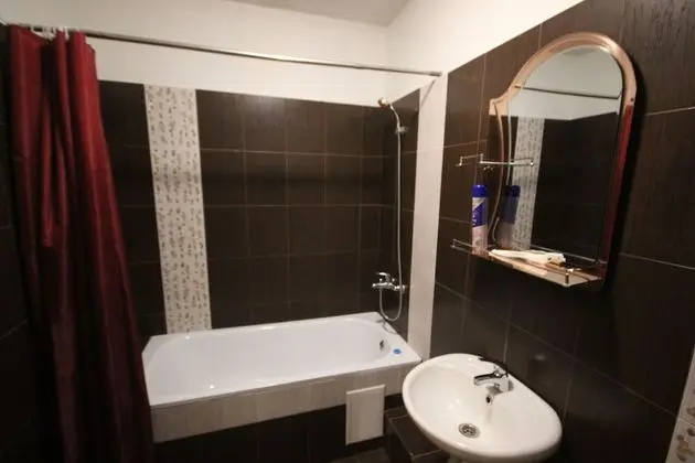 Luxury Oda, 1 Büyük (Queen) Boy Yatak ve Çekyat
