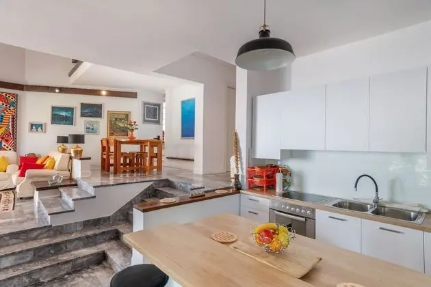 Ev (Varija - 10 M from the beach - H(6))