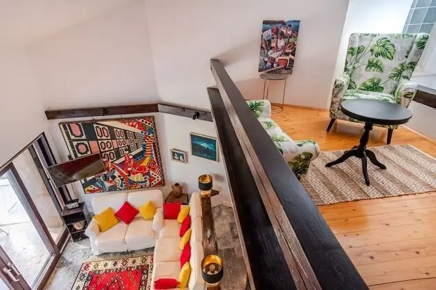 Ev (Varija - 10 M from the beach - H(6))