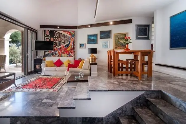 Ev (Varija - 10 M from the beach - H(6))