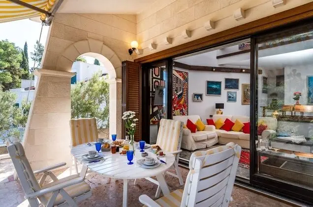 Ev (Varija - 10 M from the beach - H(6))