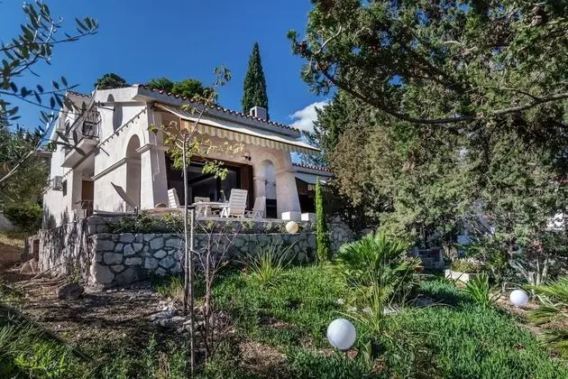 Ev (Varija - 10 M from the beach - H(6))