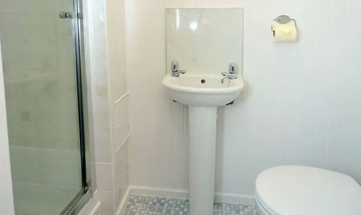 Deluxe Tek Büyük Yataklı Oda, Banyolu/Duşlu