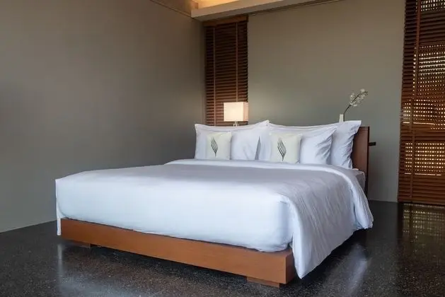 Deluxe Room with Mountain View
