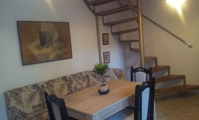 Economy Apart Daire, Sigara İçilmez, Veranda
