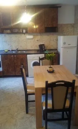 Economy Apart Daire, Sigara İçilmez, Veranda