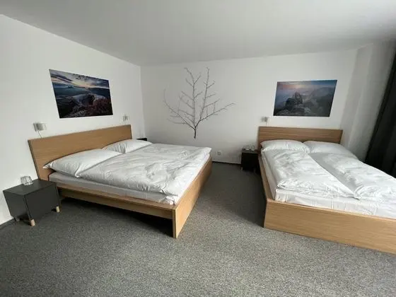 Deluxe Dört Kişilik Oda