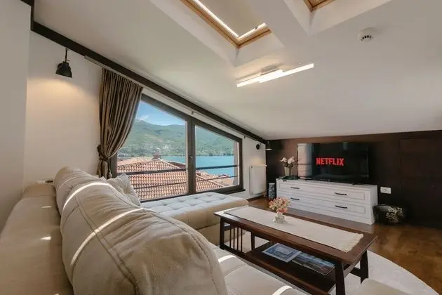 Panoramic Çatı Katı Süiti (Penthouse)