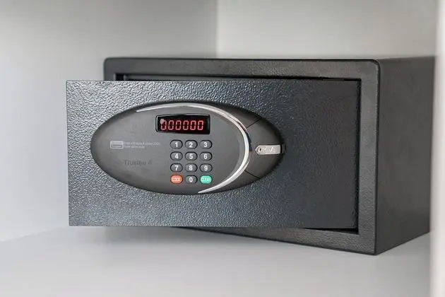 Tek Büyük Yataklı Oda, Göl Manzaralı