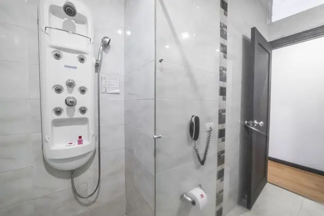 Standard Tek Büyük veya İki Ayrı Yataklı Oda