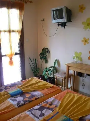 Basic Tek Büyük Yataklı Oda