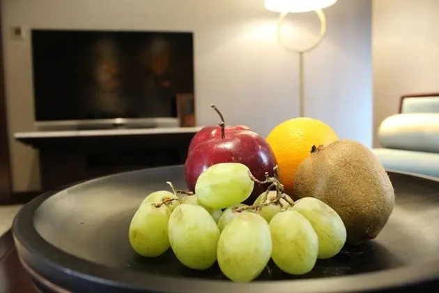 Glacier Suite, Bath up, City View, Executive lounge access