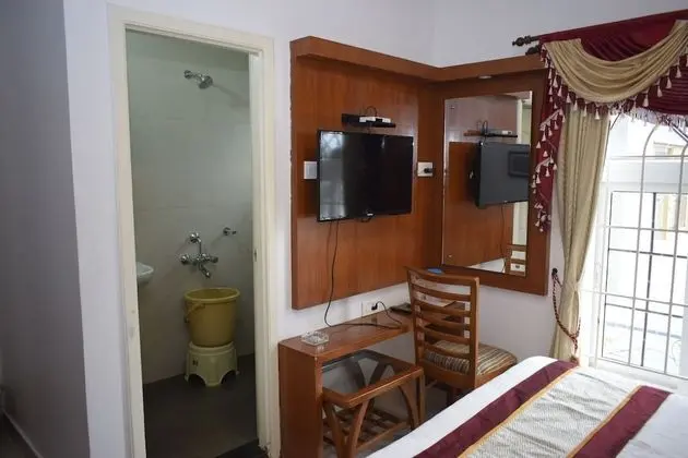 Tek Büyük Yataklı Oda