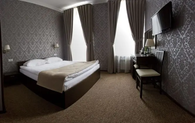 Standard Tek Büyük Yataklı Oda