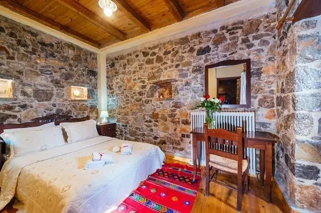 Family Kır Evi, Dağ Manzaralı