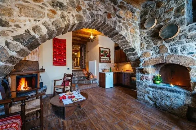 Family Kır Evi, Dağ Manzaralı