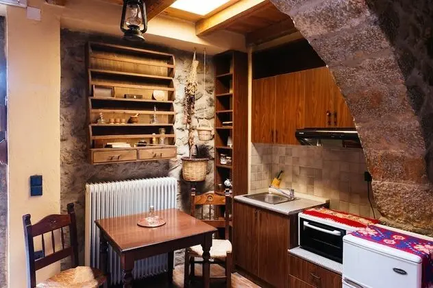 Kır Evi, Dağ Manzaralı