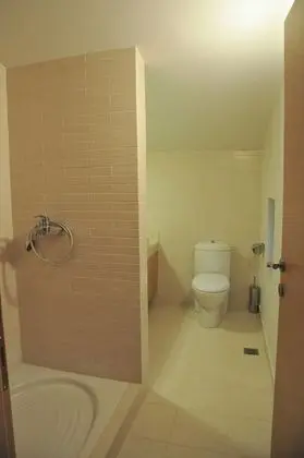 Villa, 4 Yatak Odası, Kişiye Özel Havuzlu, Denize Bakan