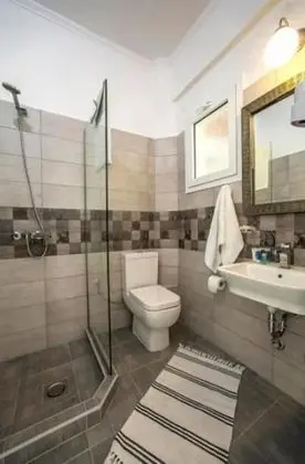 Superior Tek Büyük Yataklı Oda, Havuz Manzaralı