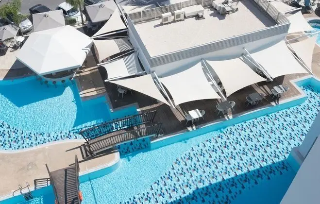 Deluxe Tek Büyük Yataklı Oda, Deniz Manzaralı