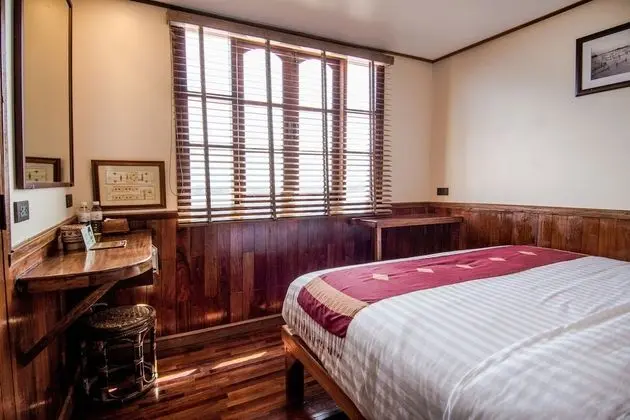 En Suite Cabin Double Room