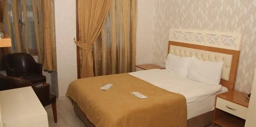 Standard Cift Kişilik Yataklı Oda