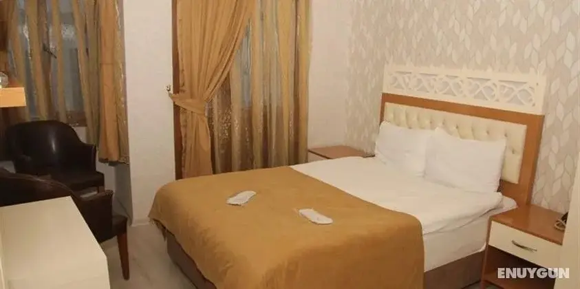 Standard Cift Kişilik Yataklı Oda