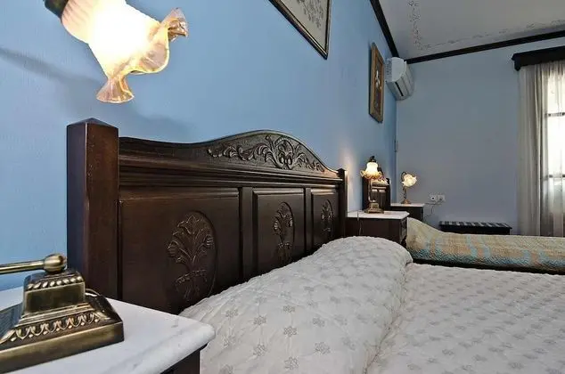 Grand Villa