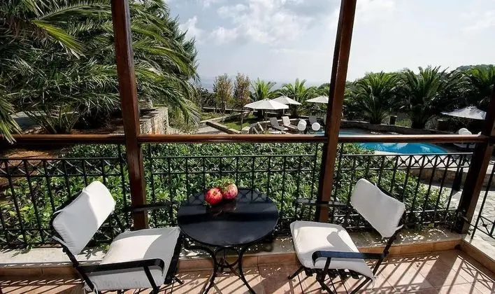 Grand Villa