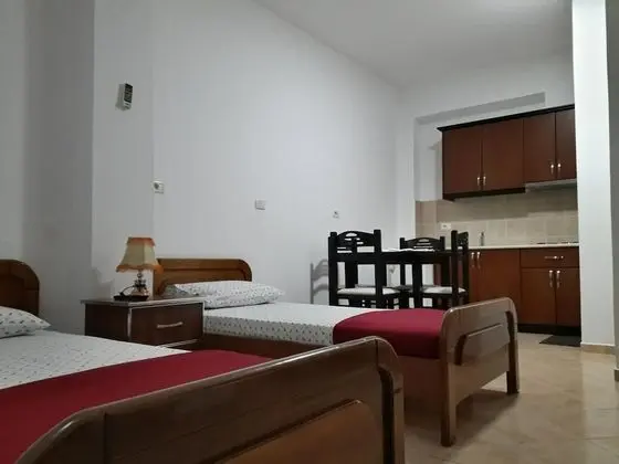 Üç Kişilik Oda, Balkon
