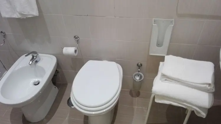 Luxury Üç Kişilik Oda