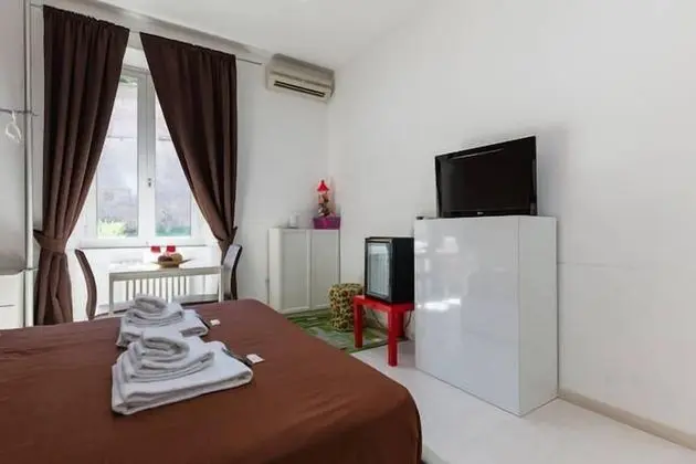 Standard Tek Büyük Yataklı Oda, 1 Çift Kişilik Yatak, Banyolu/Duşlu, Bahçeli