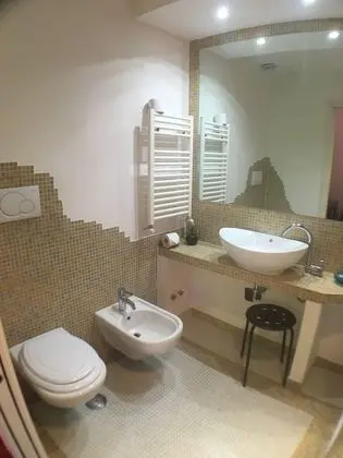 Standard Tek Büyük Yataklı Oda, 1 Çift Kişilik Yatak, Banyolu/Duşlu, Bahçeli