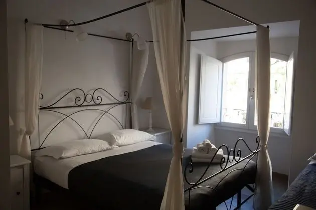 Standard Üç Kişilik Oda