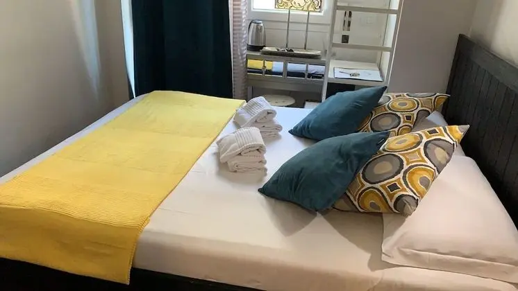 Design Tek Büyük Yataklı Oda