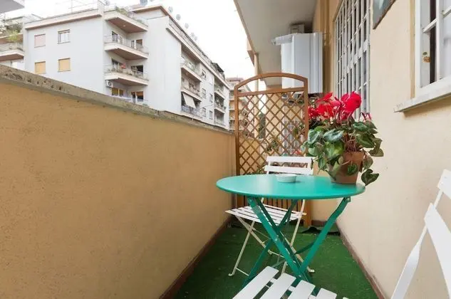Design Tek Büyük Yataklı Oda