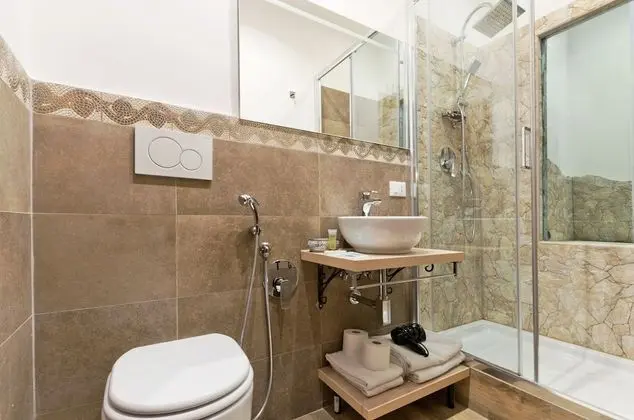 Exclusive Tek Büyük Yataklı Oda, Küvet