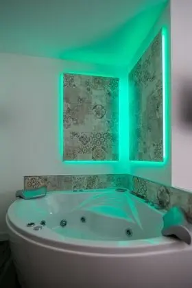 Deluxe Oda, Sıcak Su Küveti