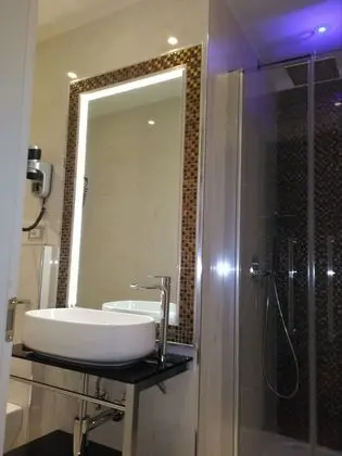 Deluxe Tek Büyük Yataklı Oda, Balkon