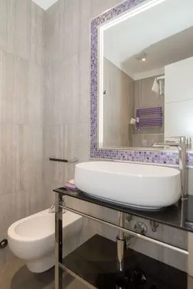 Deluxe Tek Büyük Yataklı Oda, Balkon